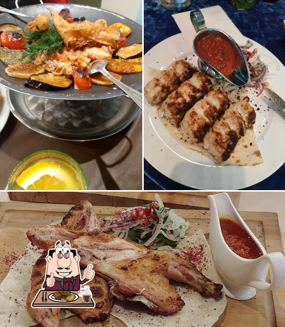 Закажите мясные блюда в "Сказке Востока 1001 ночь"