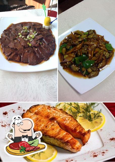 Попробуйте блюда из мяса в ""