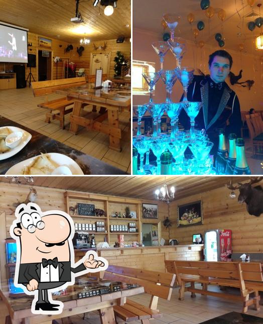 Посмотрите на внутренний интерьер "Учкудука"