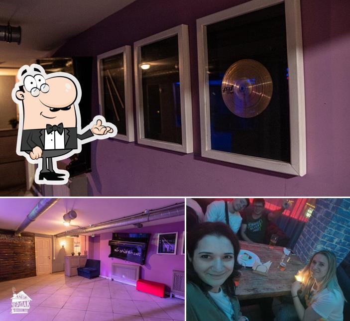 Посмотрите на внутренний интерьер "Чердак"