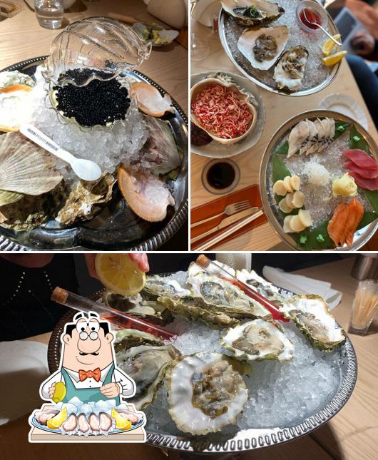 Устрицы в "Moryana"