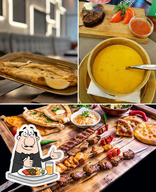 Еда в "Нуар"