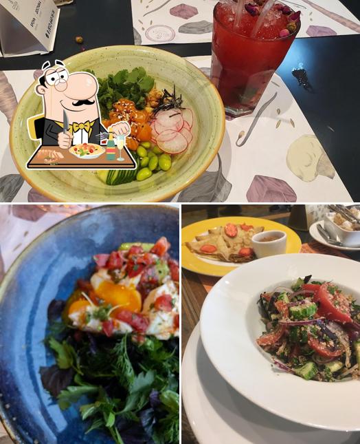 Еда в "Баклажане"