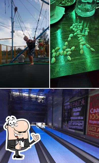 Это фотография кафе "Апельсин"