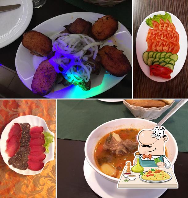 Шашлычный двор