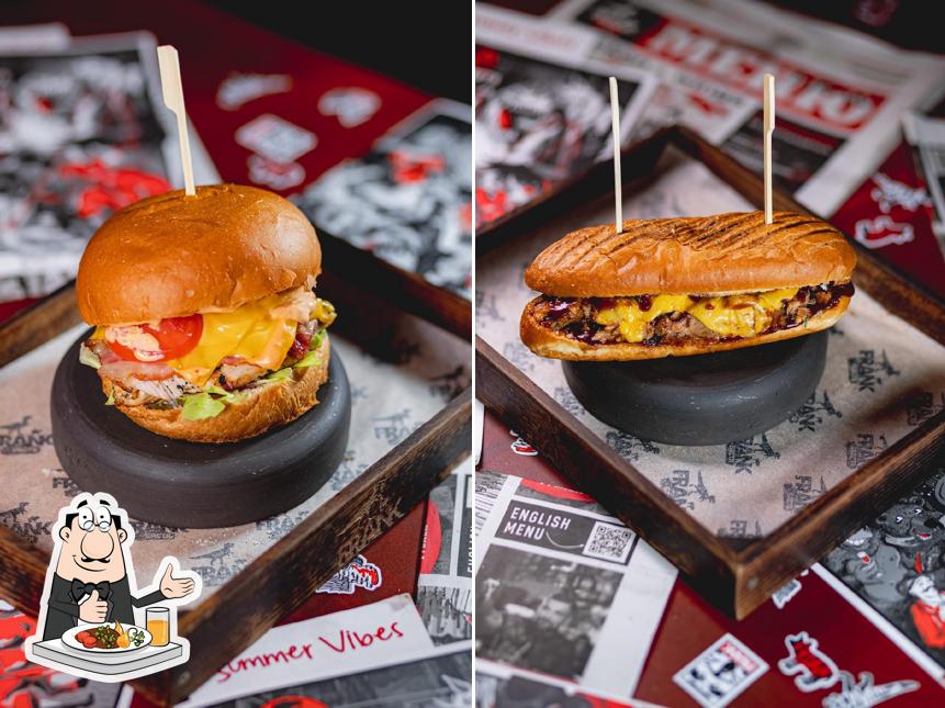 Еда в "Frank by Баста"