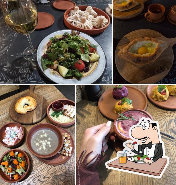 Хачапури и вино