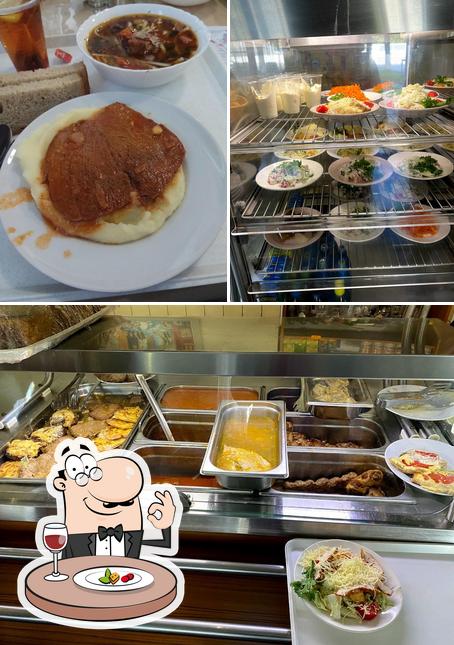 Блюда в "Тачанке"