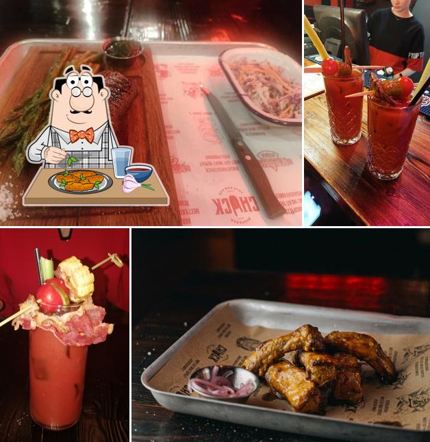 Куриные крылышки в "Top Blade BBQ Bar"