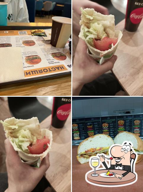 Еда в "Burger club"