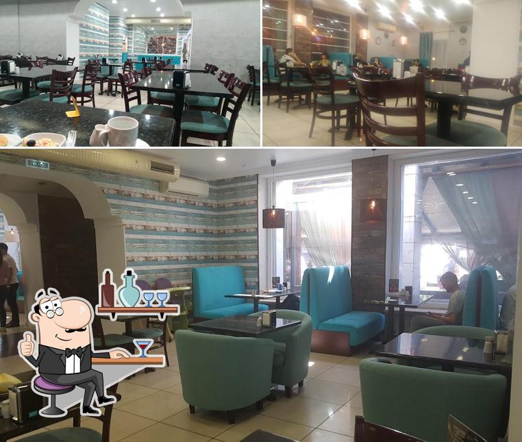 Посмотрите на внутренний интерьер "Эврена"