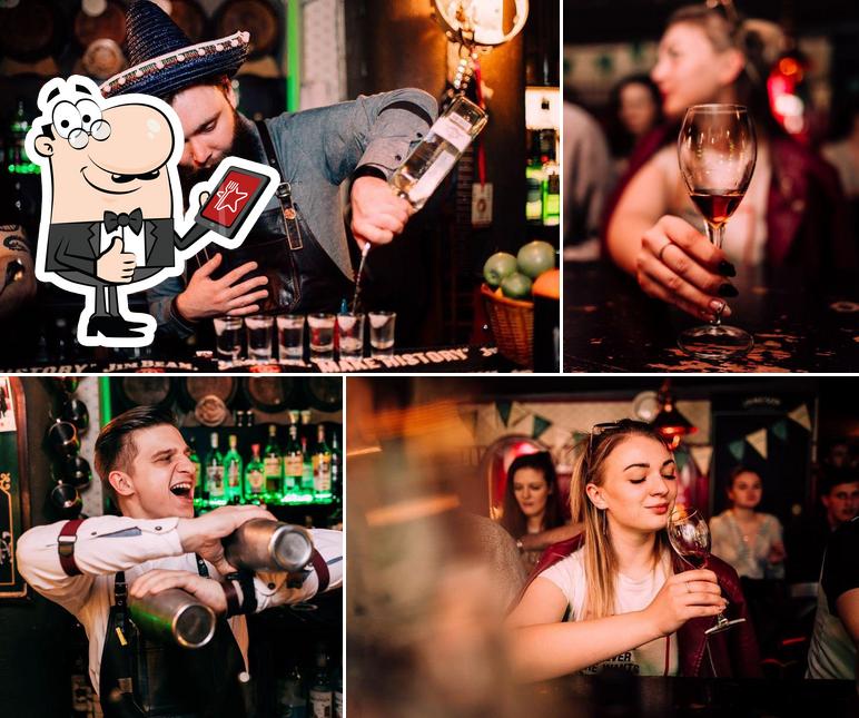 Это снимок ресторана "Ром Рум"