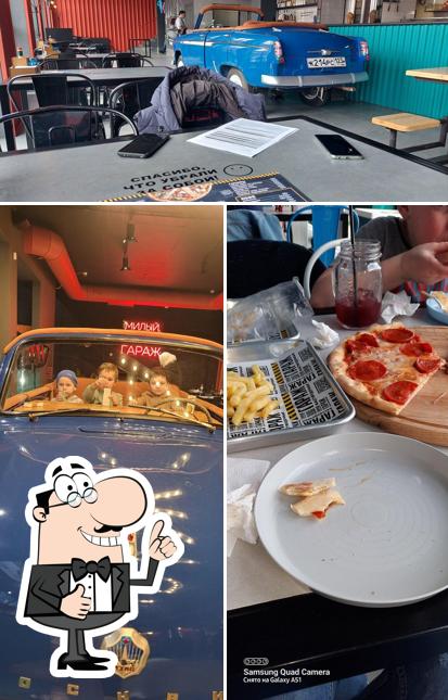 Взгляните на снимок кафе "Фастфудочная Гараж"