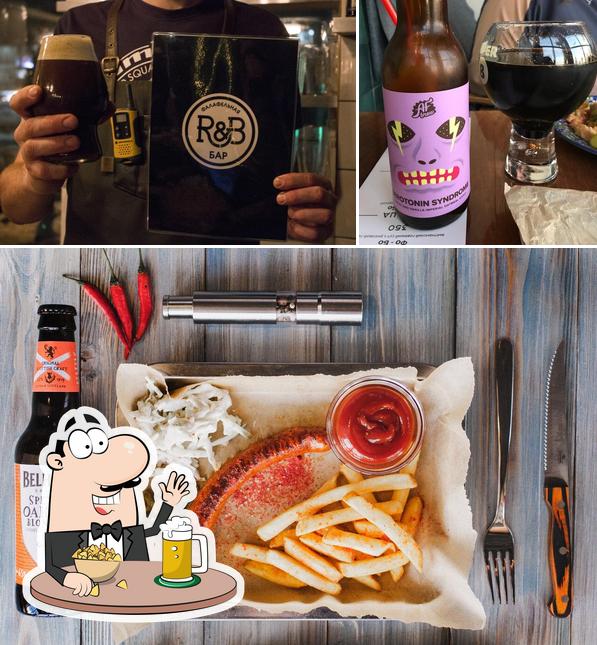 Насладитесь стаканом темного или светлого пива