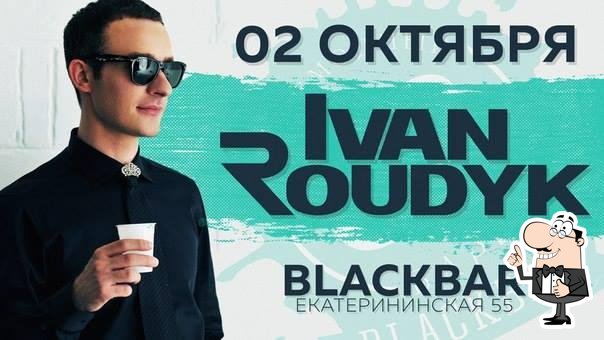 Black Bar