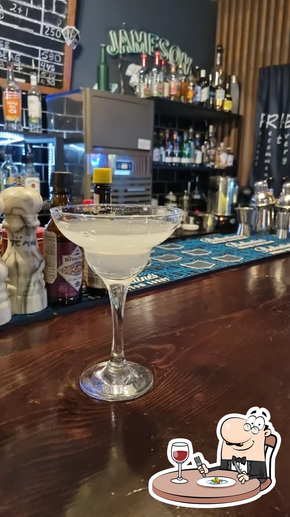 Friends Bar