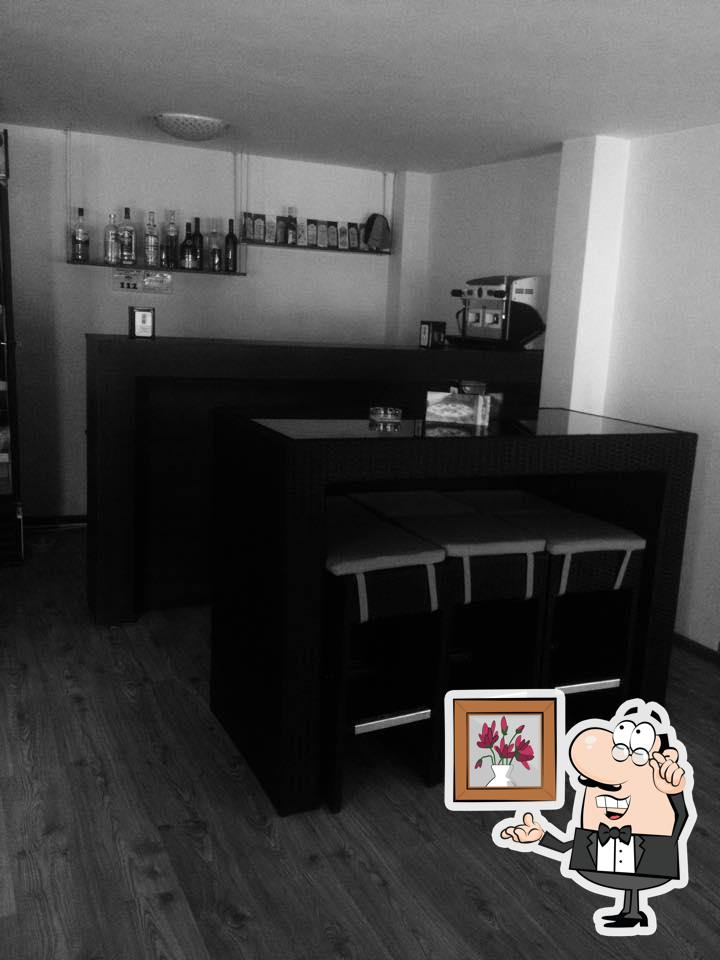 Sasha Caffe Pub