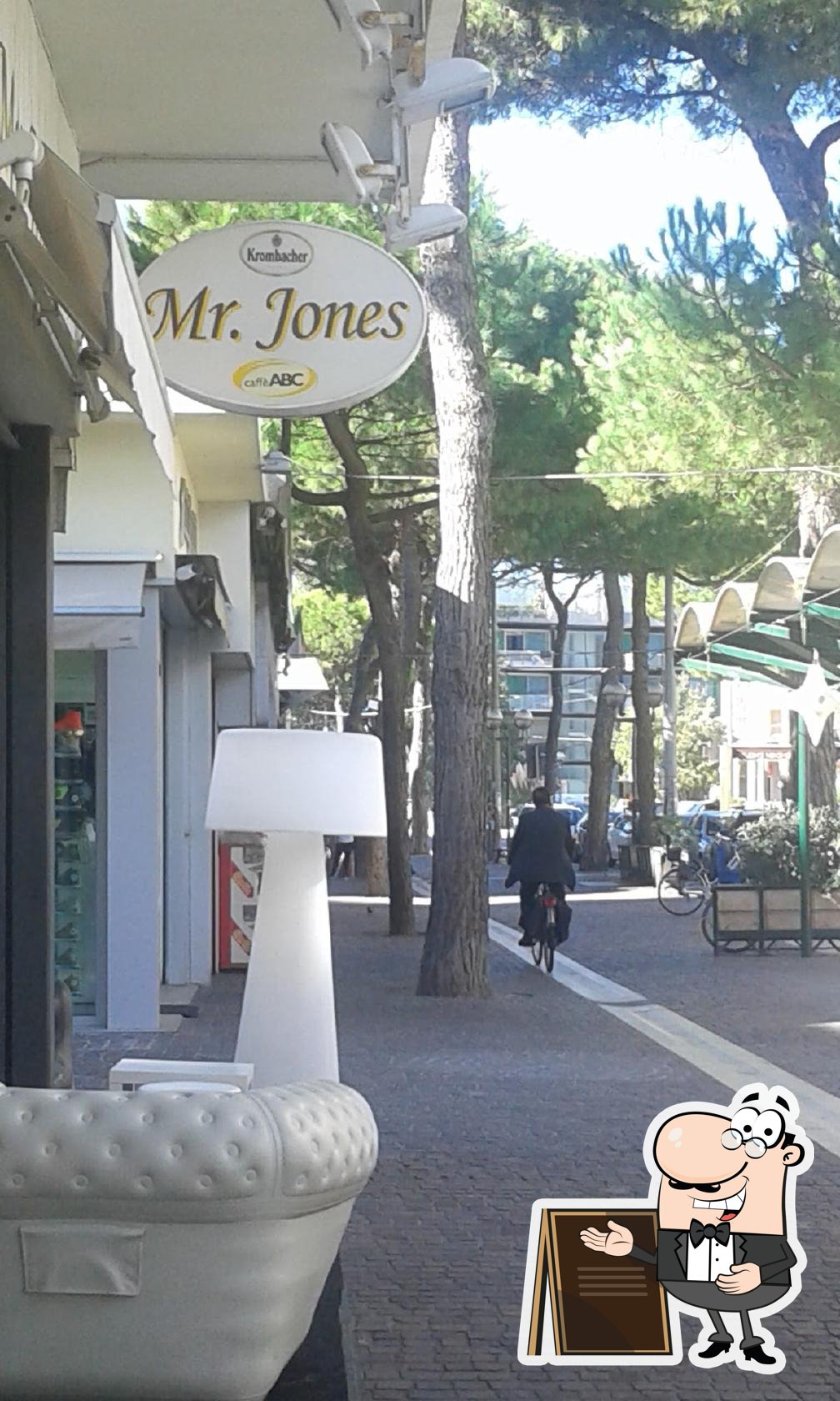 Jones Cafe'