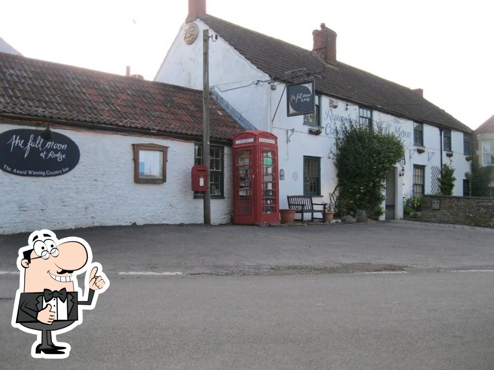 Full Moon Inn