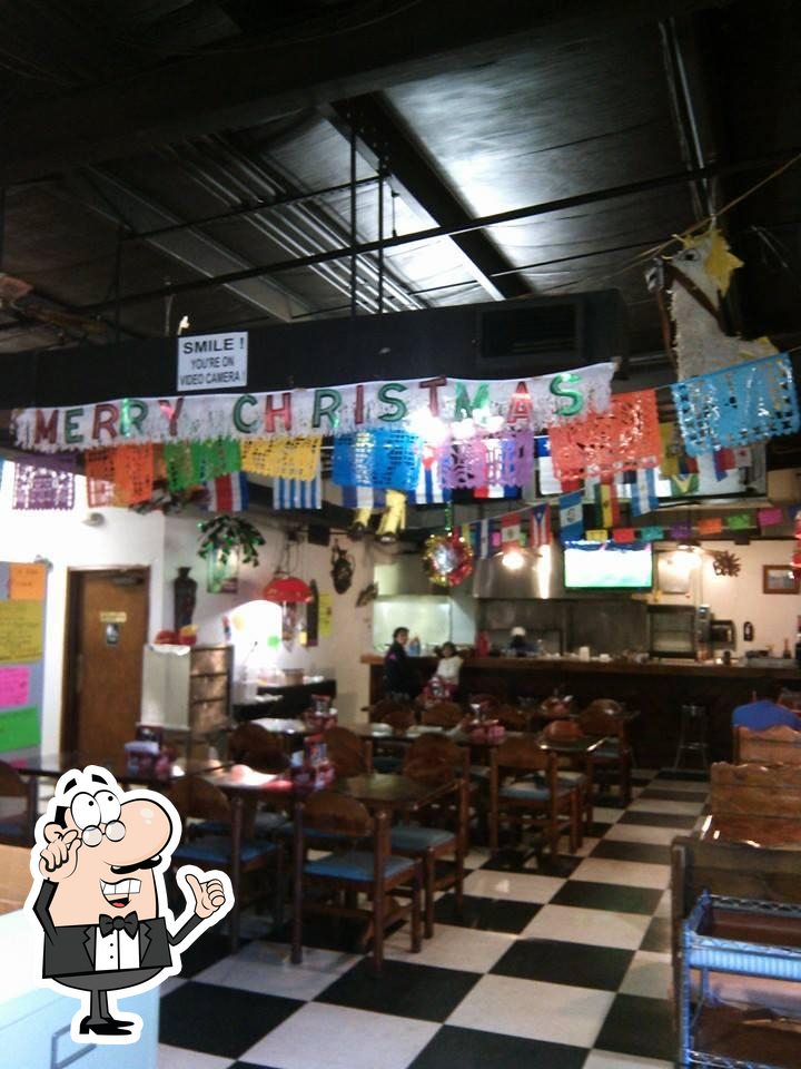 Los Portales