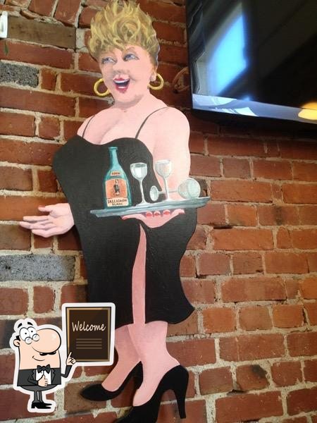 Fat Sally's Pub and Restaurant