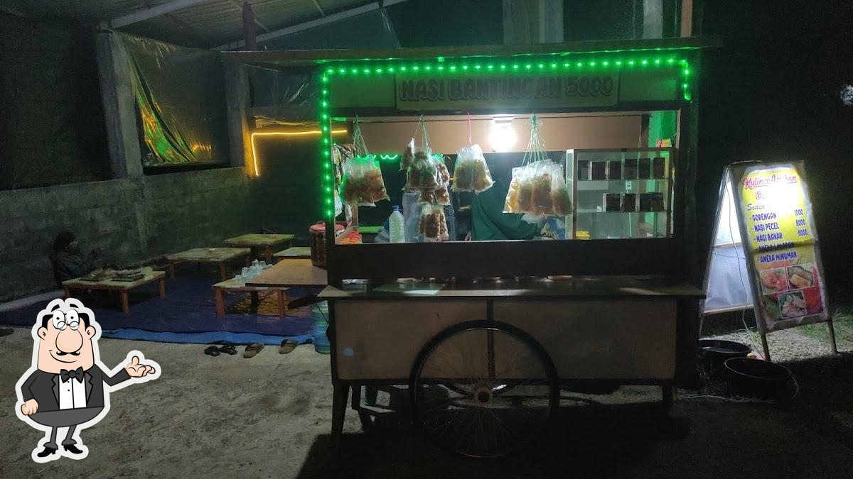 Kuliner lalapan Bu par
