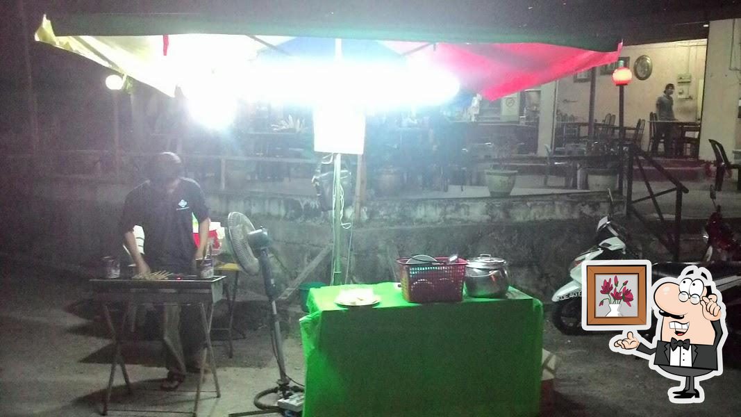 Satay Pak Mus
