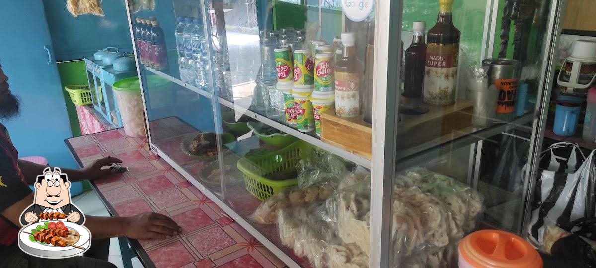 Rujak tahu telor buk nur