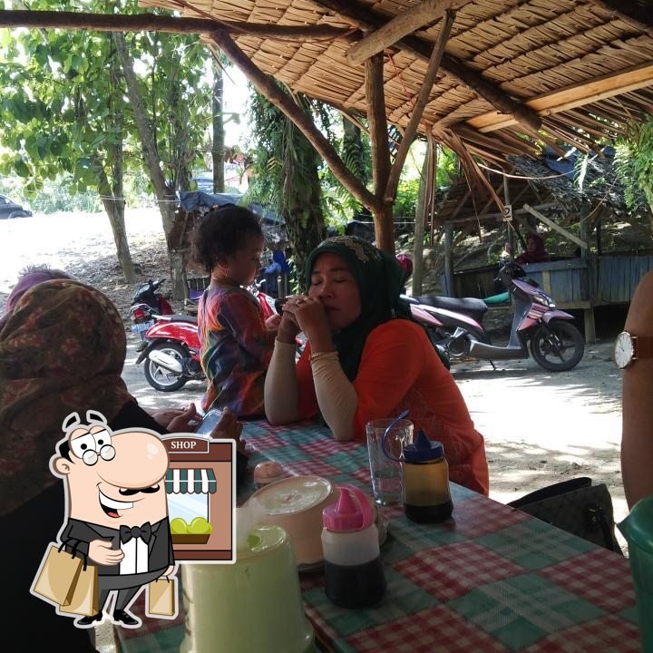 Holat Padang Bulan