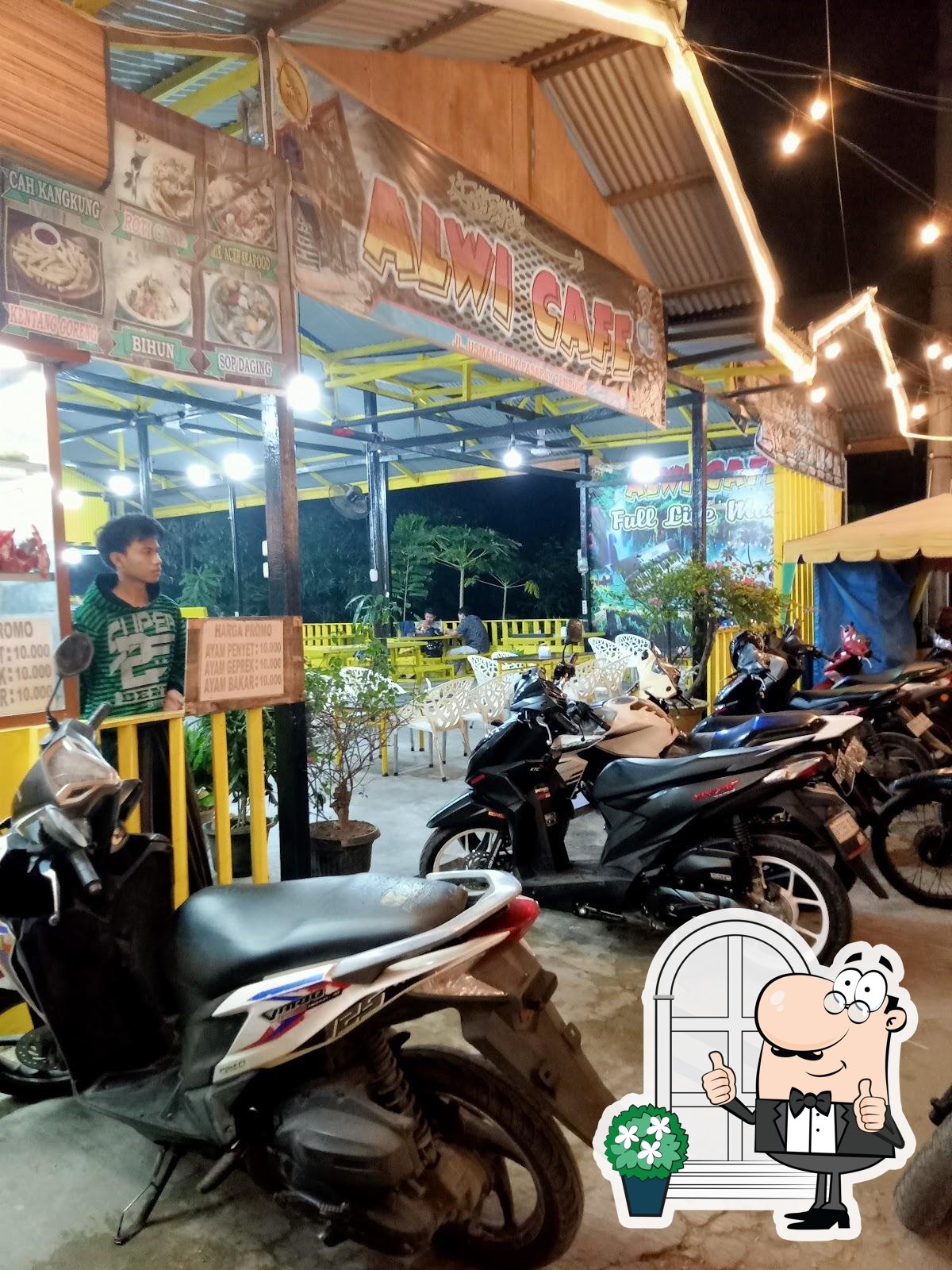 Alwi Cafe