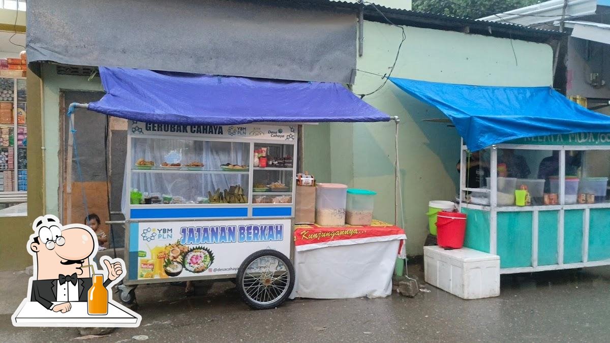 Gerobak Cahaya Jajanan Berkah