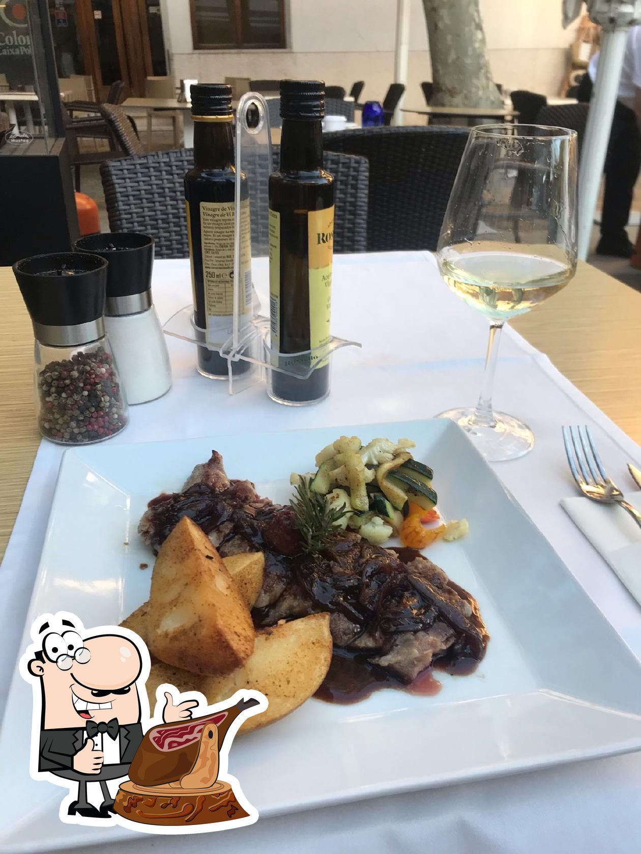 Café Plaça Restaurant