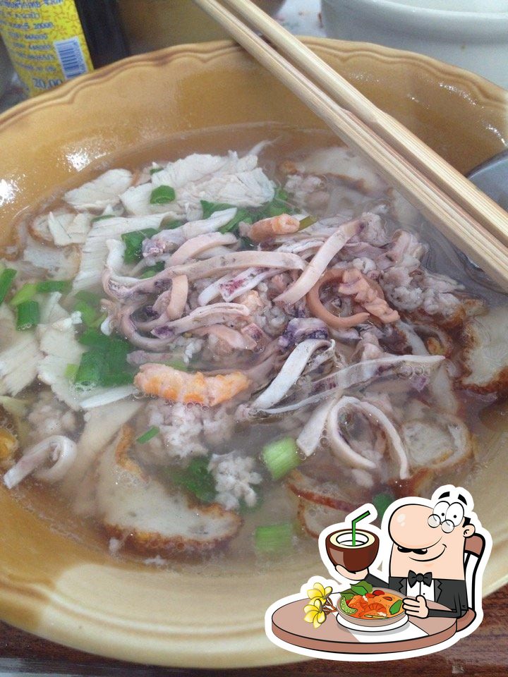 ก๋วยเตี๋ยวซอย12 สาขา2