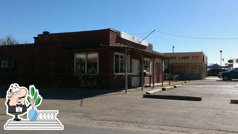 Easterling Pit & Grill