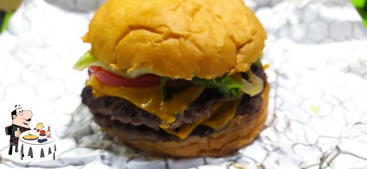 La Fortaleza Burger