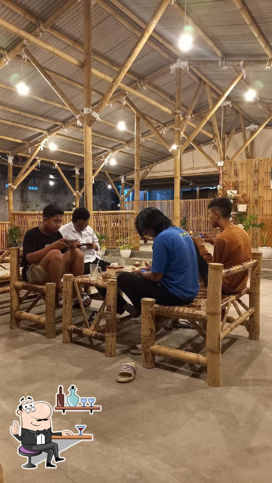 Kelingan cafe dan warung makan