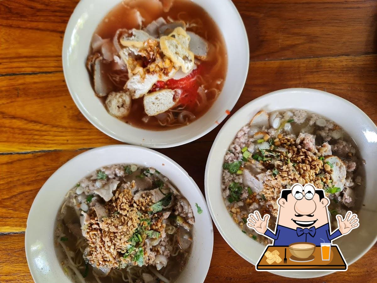 ก๋งเต๋า ก๋วยเตี๋ยวหมู