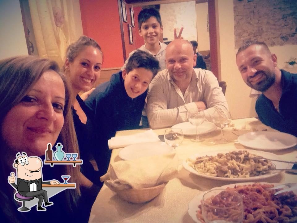 Ristorante @ Agriturismo Pietro Falcone