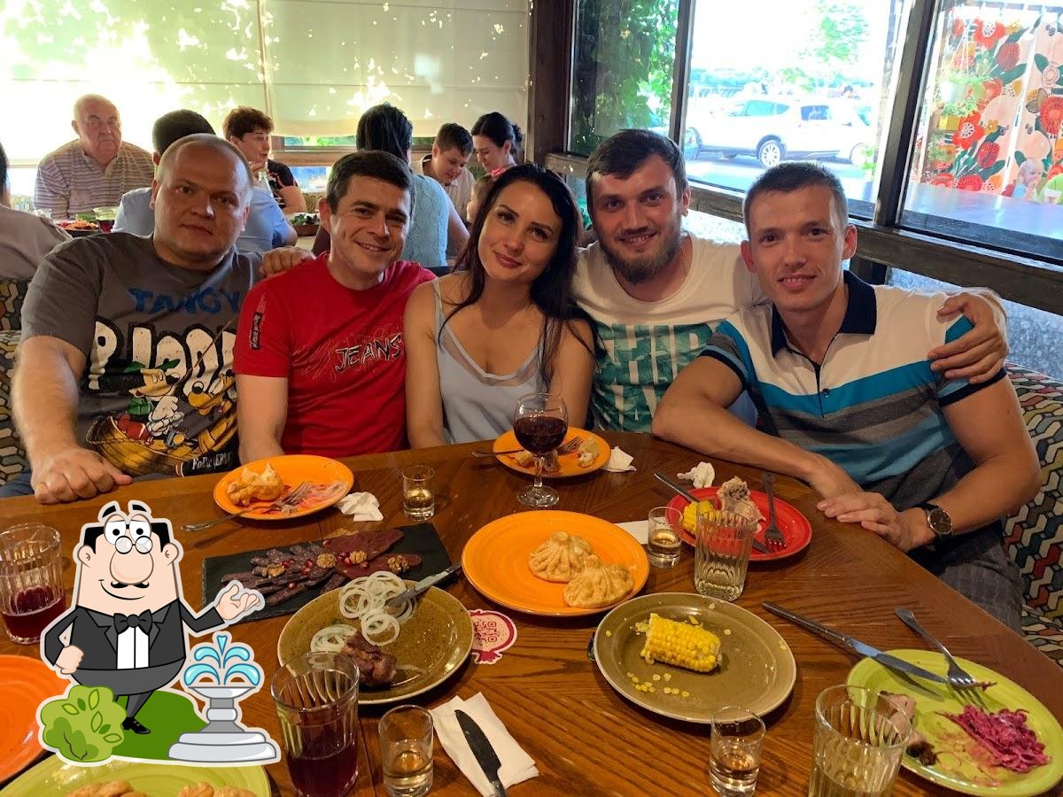 Холодные ноги, кафе