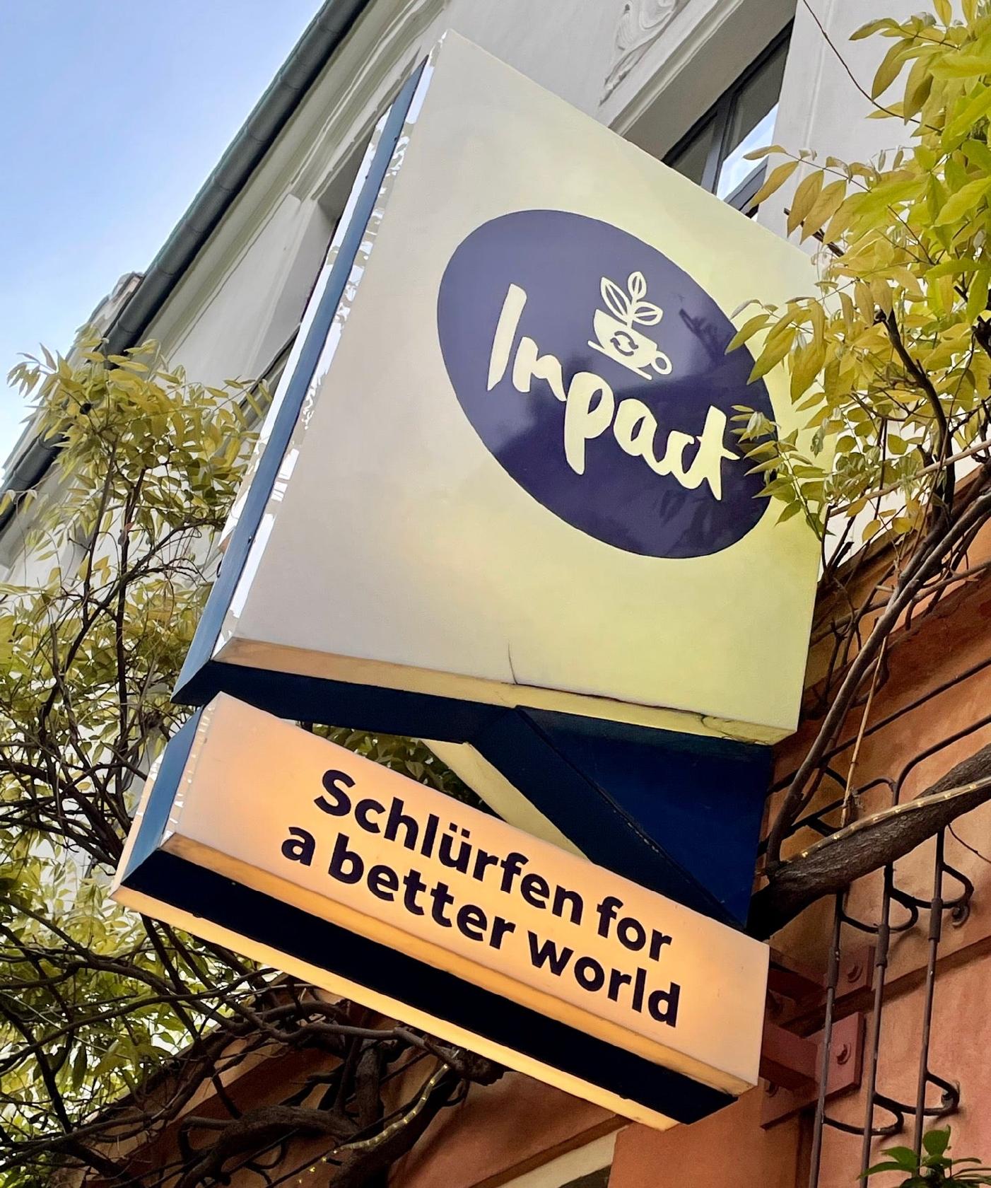 Impact - Café und Bar