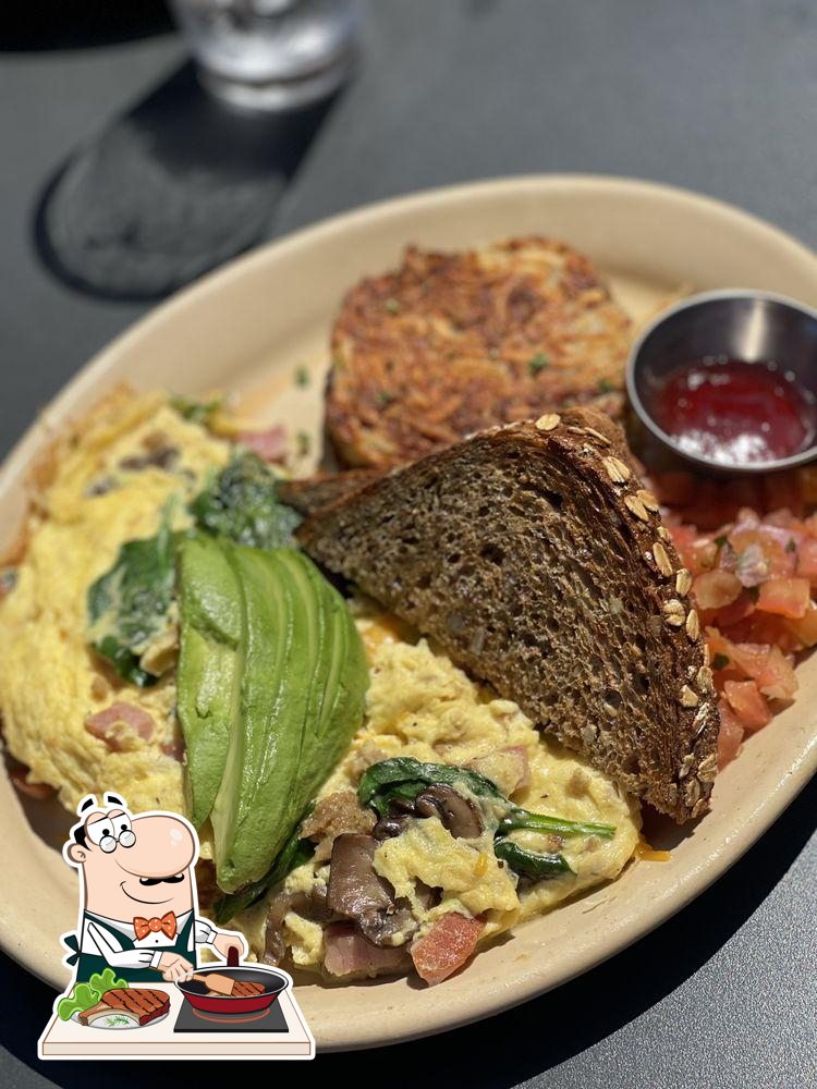 Snooze, an A.M. Eatery