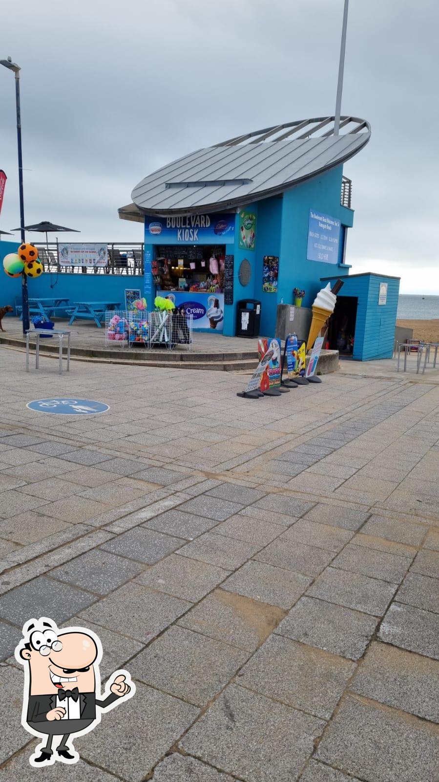 Boulevard Kiosk