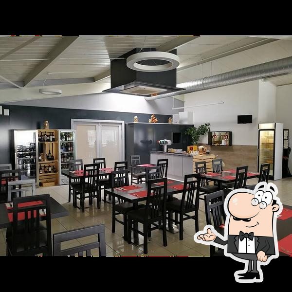 CN Restaurant