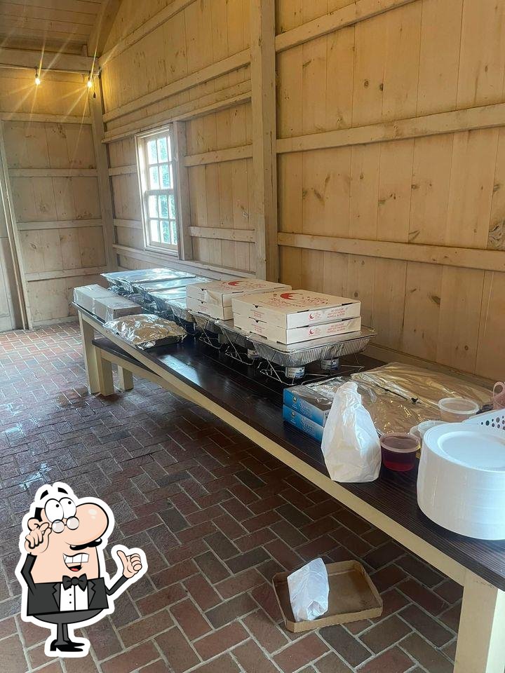 Red Moon Restaurant and Pizzeria Howell NJ