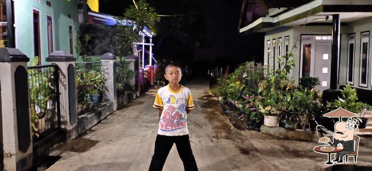 Warung Bu Esin