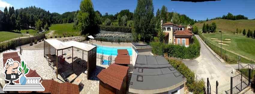 Feudo Pool & Bar