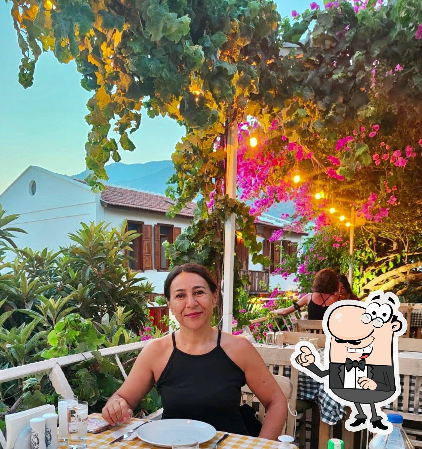 Nereid Meyhanesi Kaş