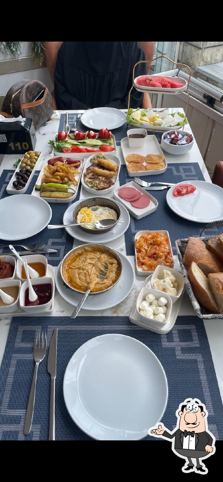 Nejla Hanım