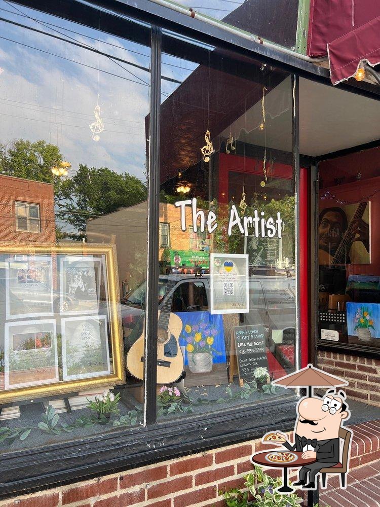 Starving Artist Cafe & Gallery
