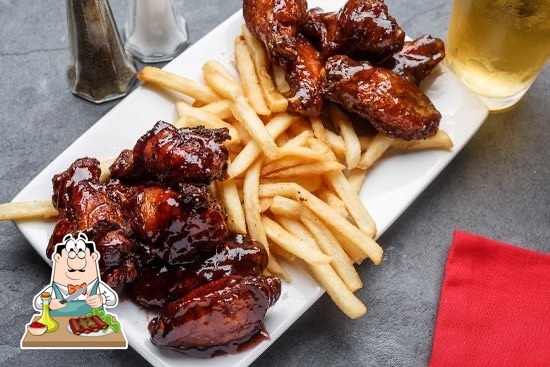 Wow Cafe & Wingery